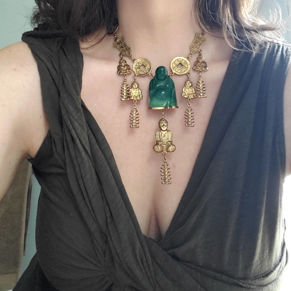 Vintage Crown Trifari Buddha necklace - Picture 14 of 14